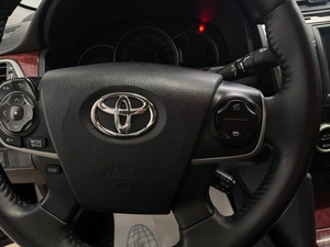 Седан Toyota Camry 2012 года, 1369000 рублей, Красноярск