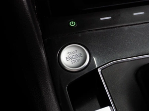 Внедорожник Volkswagen Tiguan 2020 года, 2999000 рублей, Тюмень