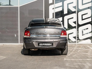 Седан Opel Astra 2012 года, 780000 рублей, Краснодар