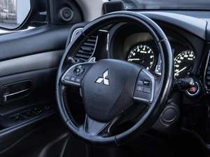 Внедорожник Mitsubishi Outlander 2012 года, 1179500 рублей, Волгоград