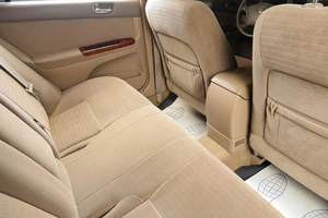 Седан Toyota Camry 2005 года, 799000 рублей, Тюмень