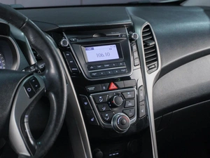 Хетчбэк Hyundai i30 2012 года, 749000 рублей, Сургут