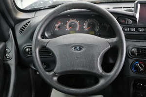 Внедорожник ВАЗ (LADA) Niva Travel 2023 года, 1239000 рублей, Омск