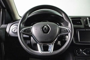 Седан Renault Logan Stepway 2020 года, 1239000 рублей, Сургут