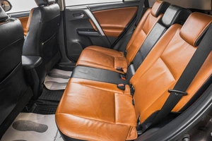 Внедорожник Toyota RAV4 2018 года, 2639000 рублей, Барнаул