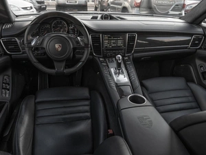 Лифтбек Porsche Panamera Turbo 2013 года, 3799000 рублей, Саратов