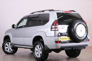 Внедорожник Toyota Land Cruiser Prado 2007 года, 2439000 рублей, Омск