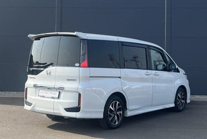 Минивэн Honda Stepwgn 2019 года, 1980000 рублей, Солонцы
