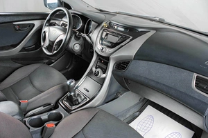 Седан Hyundai Elantra 2012 года, 839000 рублей, Тюмень