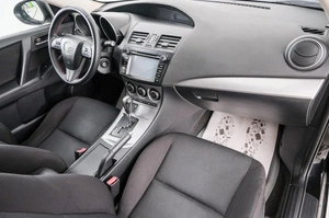 Седан Mazda 3 2011 года, 899000 рублей, Красноярск