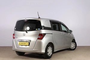 Минивэн Honda Freed 2011 года, 1199000 рублей, Новосибирск