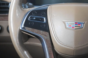 Внедорожник Cadillac Escalade 2015 года, 3599000 рублей, Кемерово