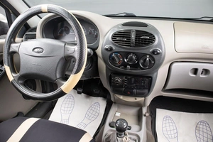 Седан ВАЗ (LADA) Kalina 2011 года, 419000 рублей, Оренбург