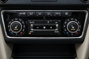 Лифтбек Skoda Superb 2011 года, 929000 рублей, Челябинск