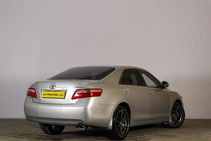 Седан Toyota Camry 2011 года, 1319000 рублей, Тюмень