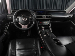 Седан Lexus IS 2018 года, 2949000 рублей, Тюмень