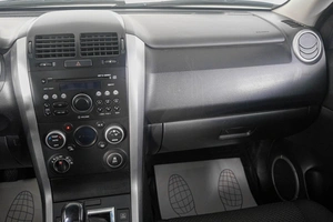 Внедорожник Suzuki Grand Vitara 2011 года, 1099000 рублей, Кемерово