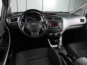 Хетчбэк Kia Ceed 2015 года, 1509000 рублей, Аксай