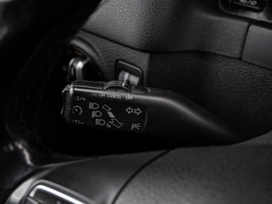 Внедорожник Volkswagen Tiguan 2012 года, 1330000 рублей, Краснодар