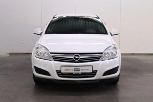 Седан Opel Astra 2012 года, 700000 рублей, Брянск