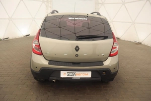 Хэтчбек Renault Sandero 2011 года, 735000 рублей, Орёл