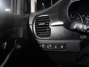Седан Kia Rio 2017 года, 1298000 рублей, Тверь