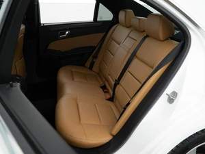 Седан Mercedes-benz E-класс 2012 года, 1727077 рублей, Москва