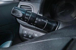 Хетчбэк Hyundai Solaris 2011 года, 769000 рублей, Челябинск