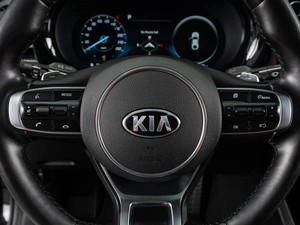 Седан Kia K5 2020 года, 2444000 рублей, Тюмень