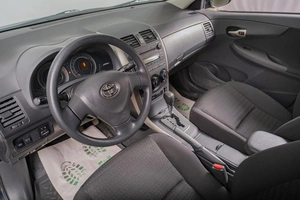 Седан Toyota Corolla 2009 года, 1449000 рублей, Томск