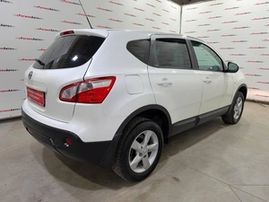 Внедорожник Nissan Qashqai 2013 года, 1090000 рублей, Красноярск