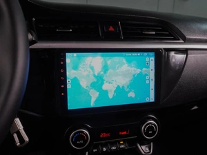 Хетчбэк Kia Rio X-Line 2018 года, 1349000 рублей, Воронеж