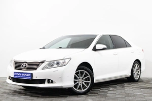 Седан Toyota Camry 2012 года, 1159000 рублей, Сургут