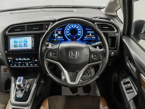 Универсал Honda Shuttle 2015 года, 1300000 рублей, Красноярск