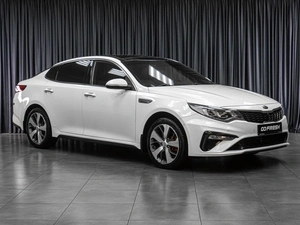 Седан Kia Optima 2018 года, 1999000 рублей, Тюмень