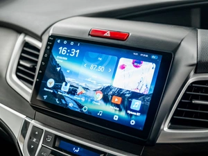 Хетчбэк Honda Jade 2017 года, 1430000 рублей, Красноярск