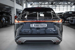 Внедорожник Lexus RX 2023 года, 8899999 рублей, Москва