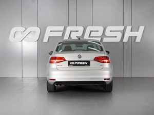 Седан Volkswagen Jetta 2015 года, 1292000 рублей, Красный Пахарь