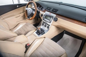 Седан Volkswagen Passat 2006 года, 739000 рублей, Томск