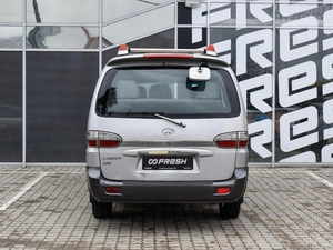 Hyundai Starex 2.5 D 4WD MT (140 л.с.) 2006г. 2006 года, 1065000 рублей, Краснодар