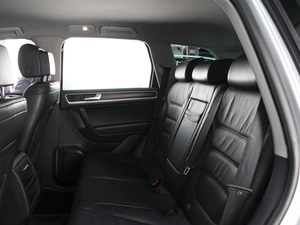 Внедорожник Volkswagen Touareg 2014 года, 2390000 рублей, Омск