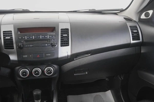 Внедорожник Mitsubishi Outlander 2008 года, 1099000 рублей, Кемерово