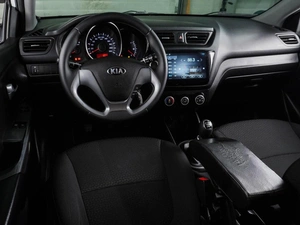 Седан Kia Rio 2017 года, 1049000 рублей, Воронеж