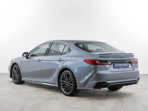 Седан Toyota Camry 2024 года, 4249999 рублей, Москва