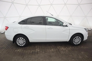 Седан ВАЗ (LADA) Vesta 2021 года, 1220000 рублей, Орёл