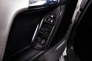 Внедорожник Toyota Land Cruiser Prado 2013 года, 3299000 рублей, Пермь
