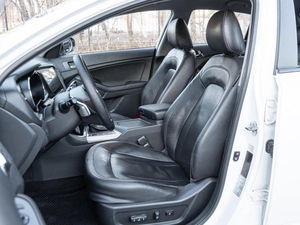 Седан Kia Optima 2013 года, 1599000 рублей, Волгоград