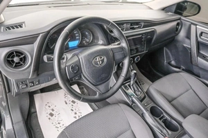 Седан Toyota Corolla 2018 года, 1749000 рублей, Красноярск