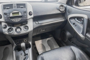 Внедорожник Toyota RAV4 2007 года, 1169000 рублей, Барнаул