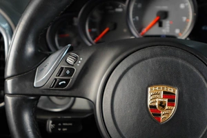 Внедорожник Porsche Cayenne S 2012 года, 2619000 рублей, Тюмень